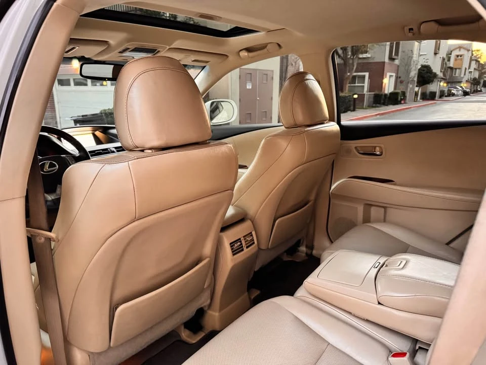 2013 Lexus RX 3rd Gen - Image 10 of 13