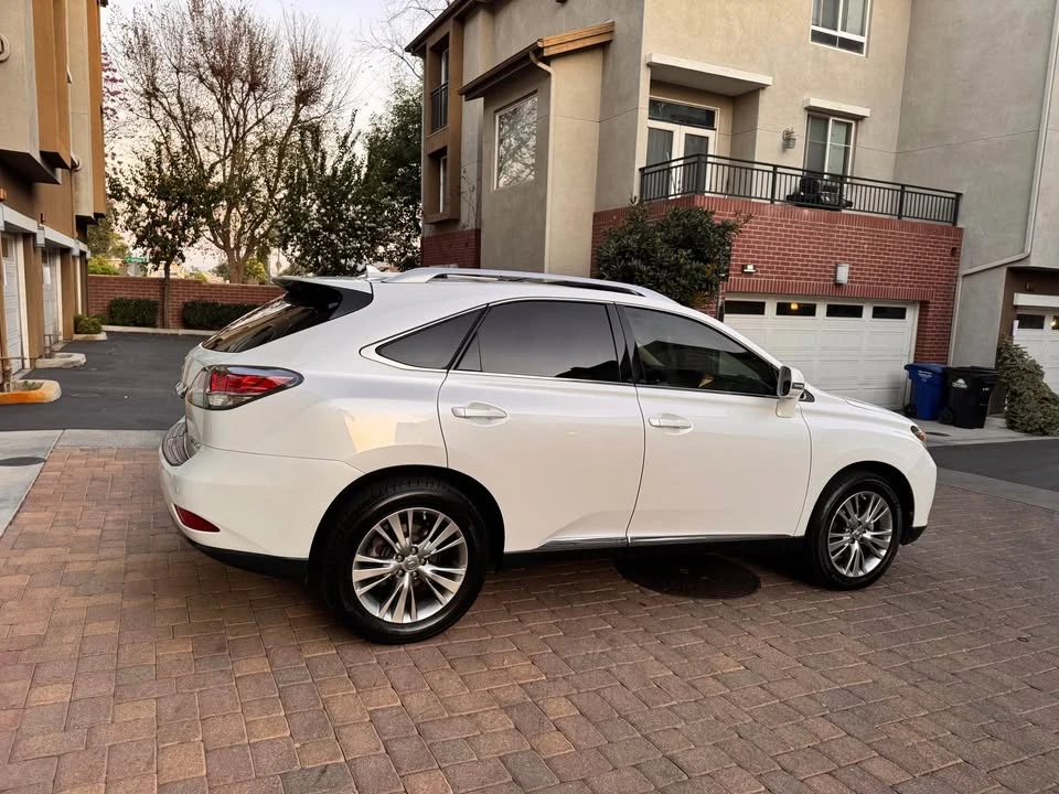 2013 Lexus RX 3rd Gen - Image 4 of 13