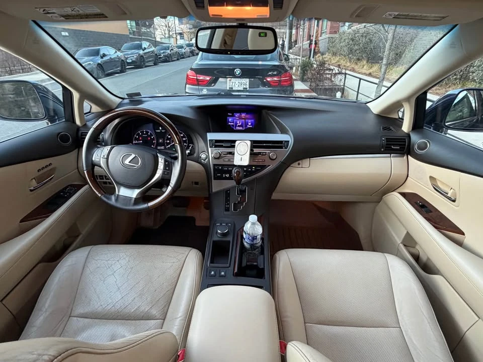 2013 Lexus RX 3rd Gen - Image 6 of 9