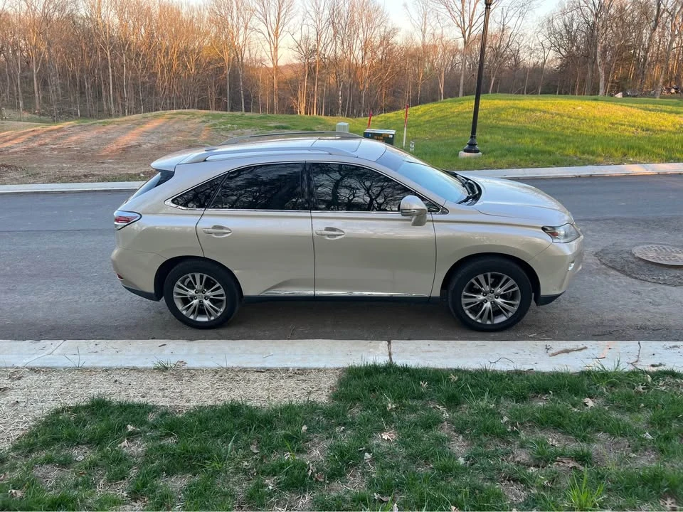 2013 Lexus RX 3rd Gen - Image 8 of 13