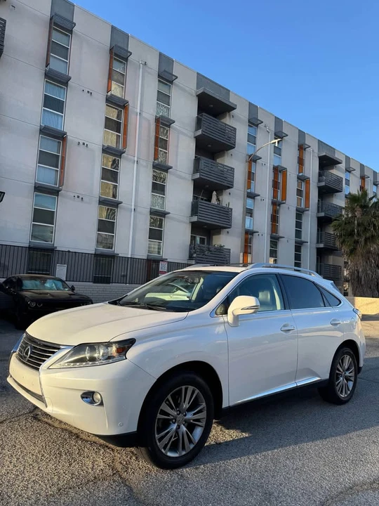 2013 Lexus RX 3rd Gen - Image 5 of 20