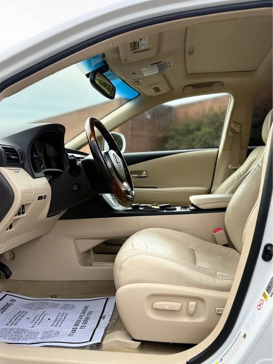 2013 Lexus RX 3rd Gen - Image 12 of 20