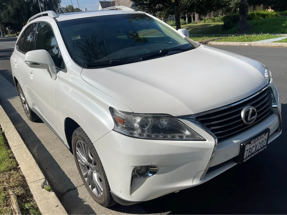 2013 Lexus RX 3rd Gen - Image 6 of 15