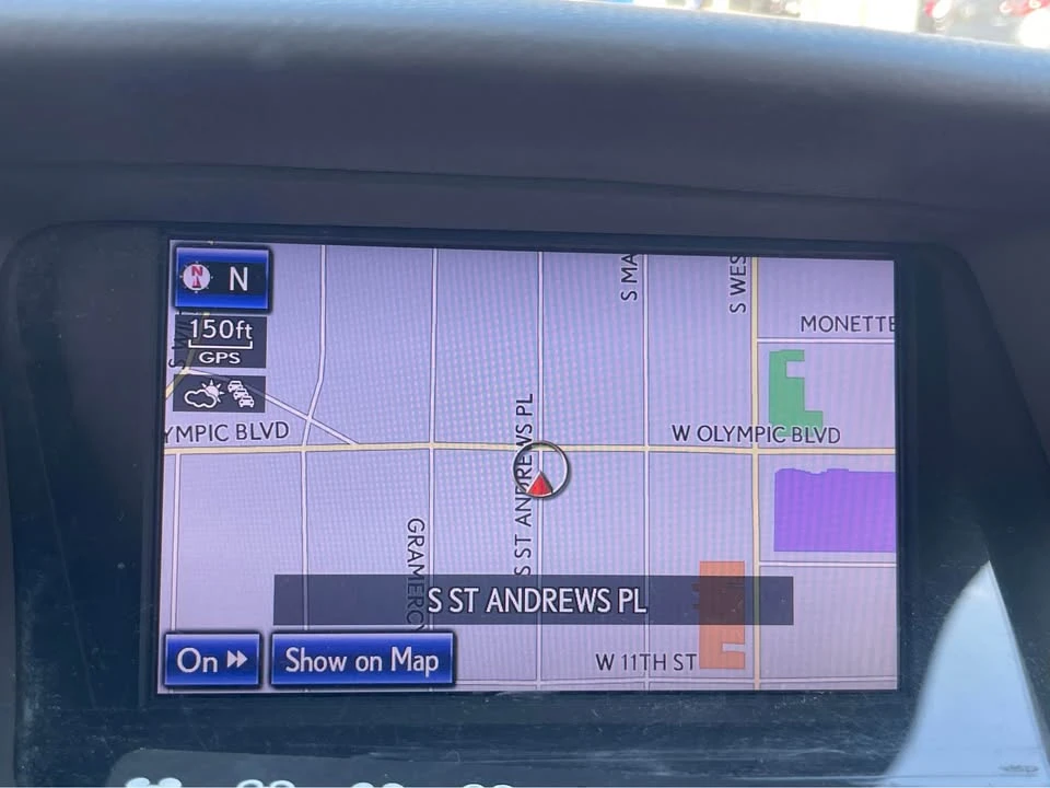 2013 Lexus RX 3rd Gen - Image 11 of 15