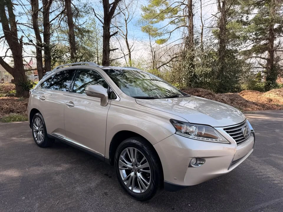 2013 Lexus RX 3rd Gen - Image 3 of 20