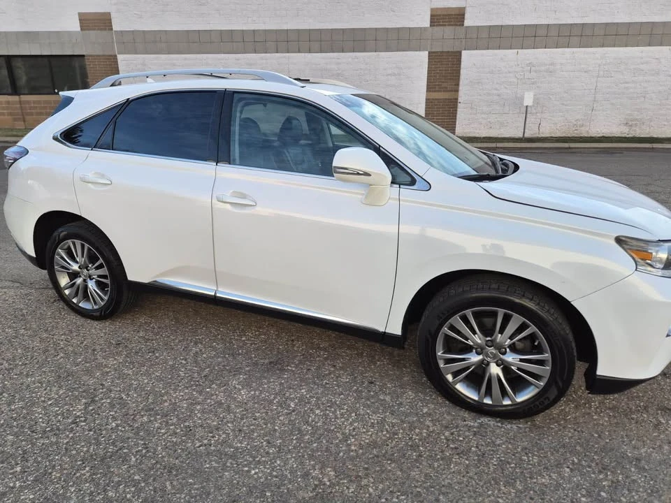 2013 Lexus RX 3rd Gen - Image 11 of 18