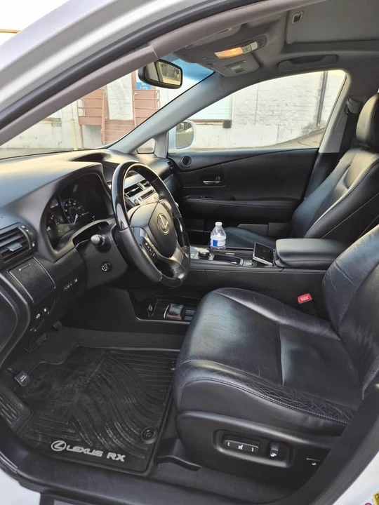 2013 Lexus RX 3rd Gen - Image 16 of 18