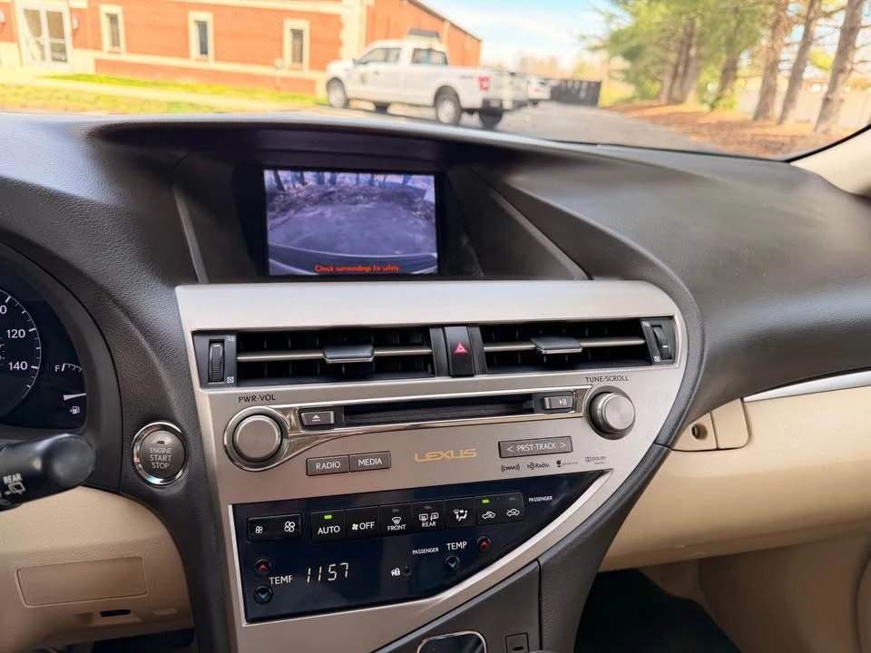 2013 Lexus RX 3rd Gen - Image 15 of 20