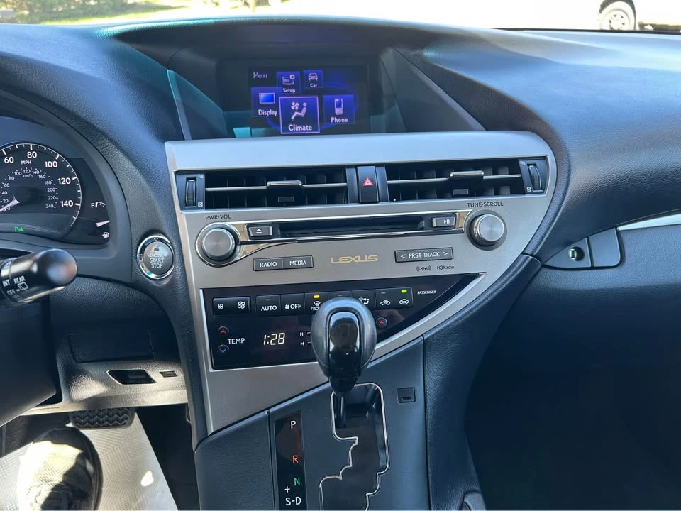 2013 Lexus RX 3rd Gen - Image 14 of 19