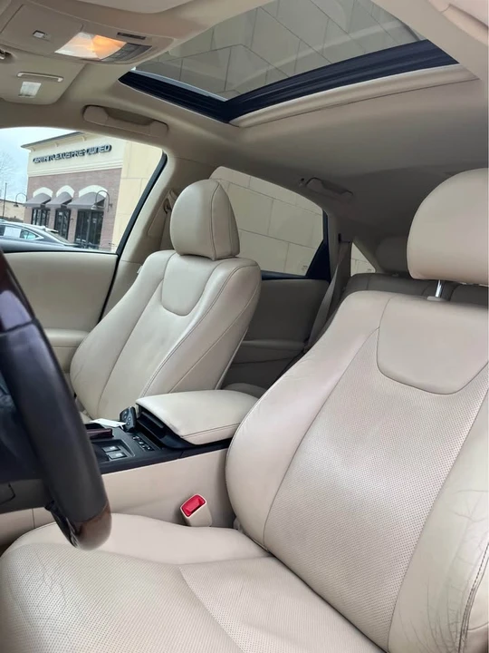2013 Lexus RX 3rd Gen - Image 15 of 20