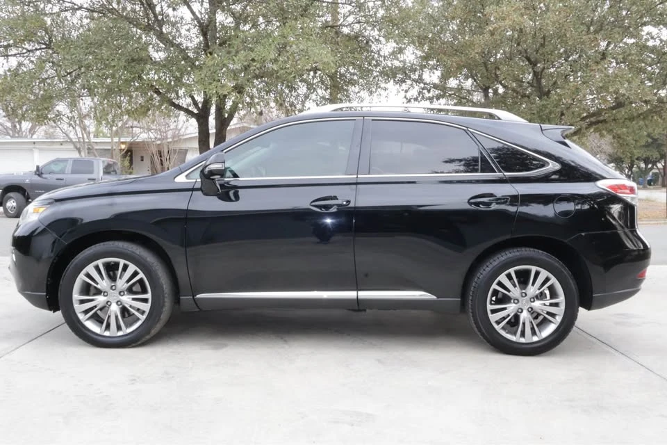 2013 Lexus RX 3rd Gen - Image 2 of 20