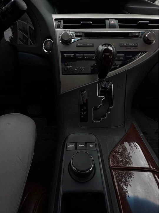 2013 Lexus RX 3rd Gen - Image 11 of 12