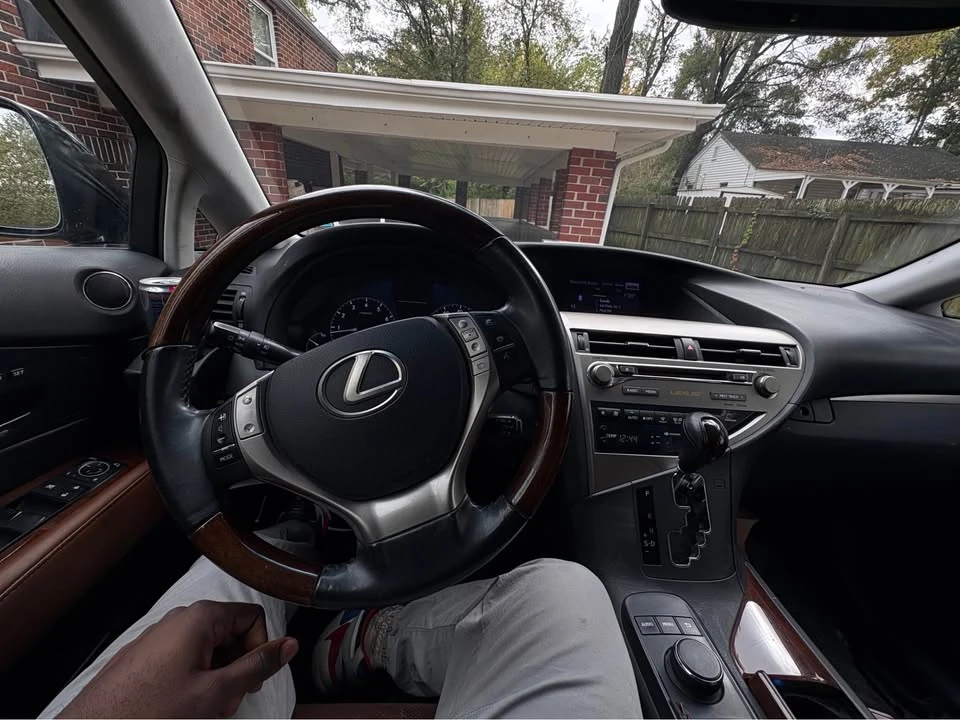 2013 Lexus RX 3rd Gen - Image 6 of 12