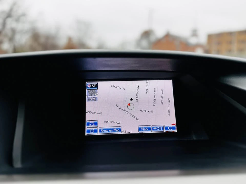 2013 Lexus RX 3rd Gen - Image 15 of 17