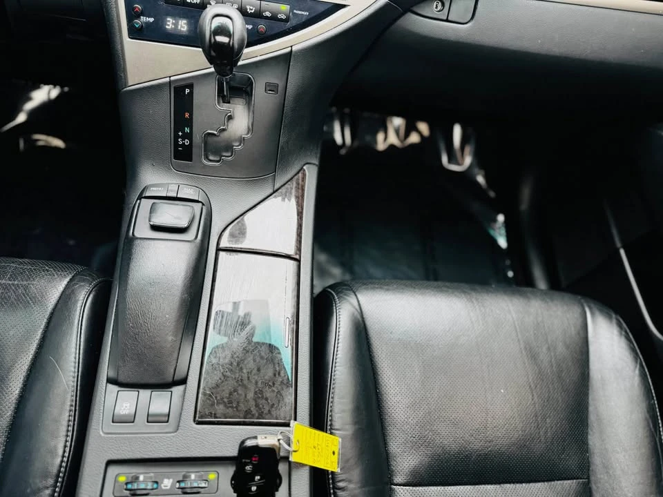 2013 Lexus RX 3rd Gen - Image 13 of 17