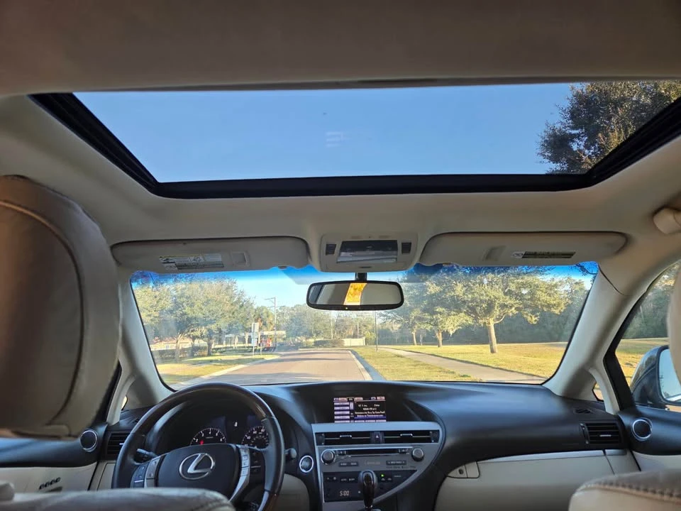 2013 Lexus RX 3rd Gen - Image 9 of 11