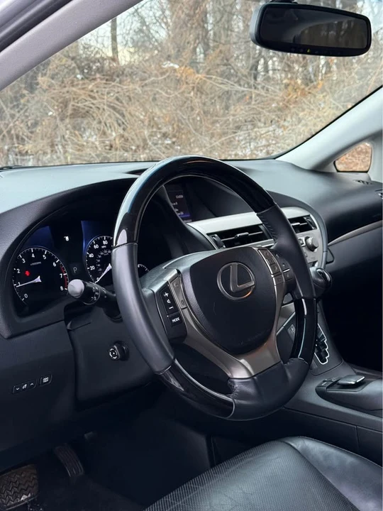 2013 Lexus RX 3rd Gen - Image 8 of 19