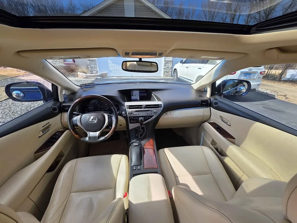 2013 Lexus RX 3rd Gen - Image 13 of 17