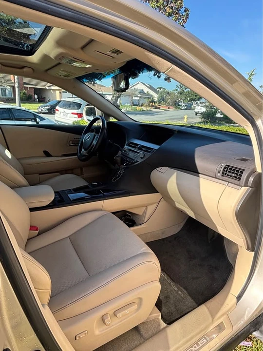 2013 Lexus RX 3rd Gen - Image 10 of 18
