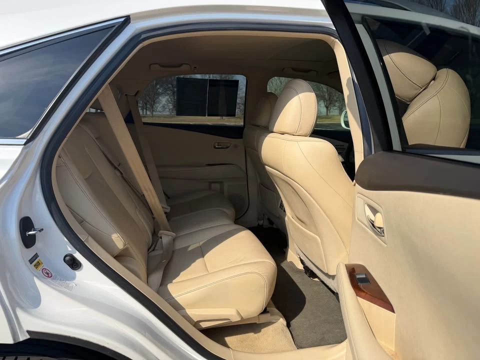 2013 Lexus RX 3rd Gen - Image 18 of 20