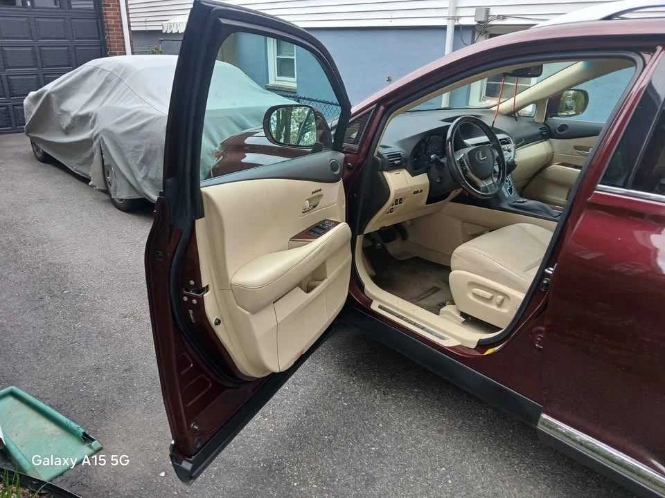 2013 Lexus RX 3rd Gen - Image 10 of 13