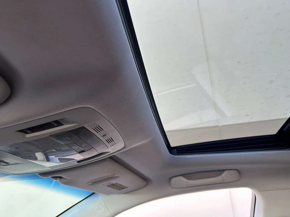 2013 Lexus RX 3rd Gen - Image 16 of 20