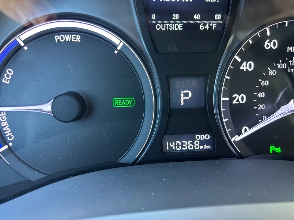 2013 Lexus RX 3rd Gen - Image 15 of 20