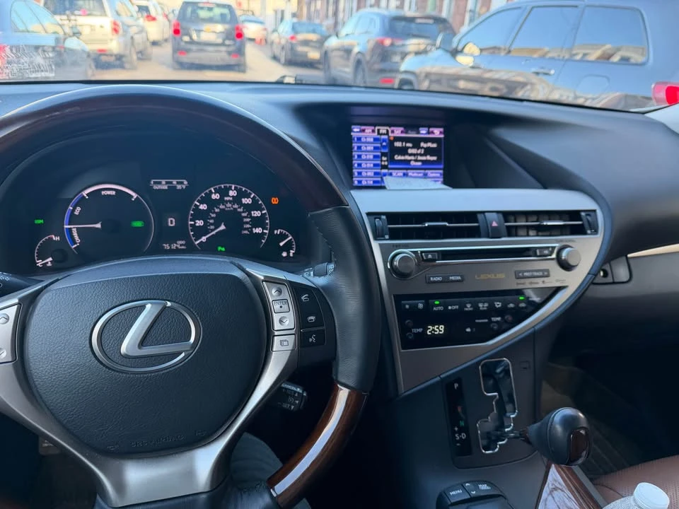 2013 Lexus RX 3rd Gen - Image 6 of 8