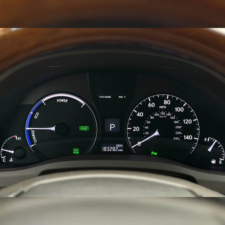 2013 Lexus RX 3rd Gen - Image 9 of 10