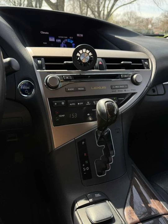 2013 Lexus RX 3rd Gen - Image 10 of 12