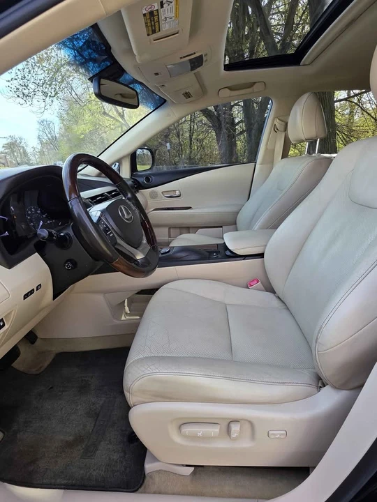 2013 Lexus RX 3rd Gen - Image 5 of 20
