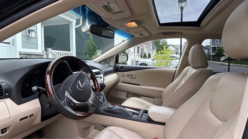 2013 Lexus RX 3rd Gen - Image 8 of 20