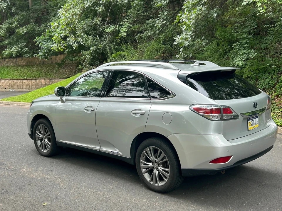 2013 Lexus RX 3rd Gen - Image 3 of 18