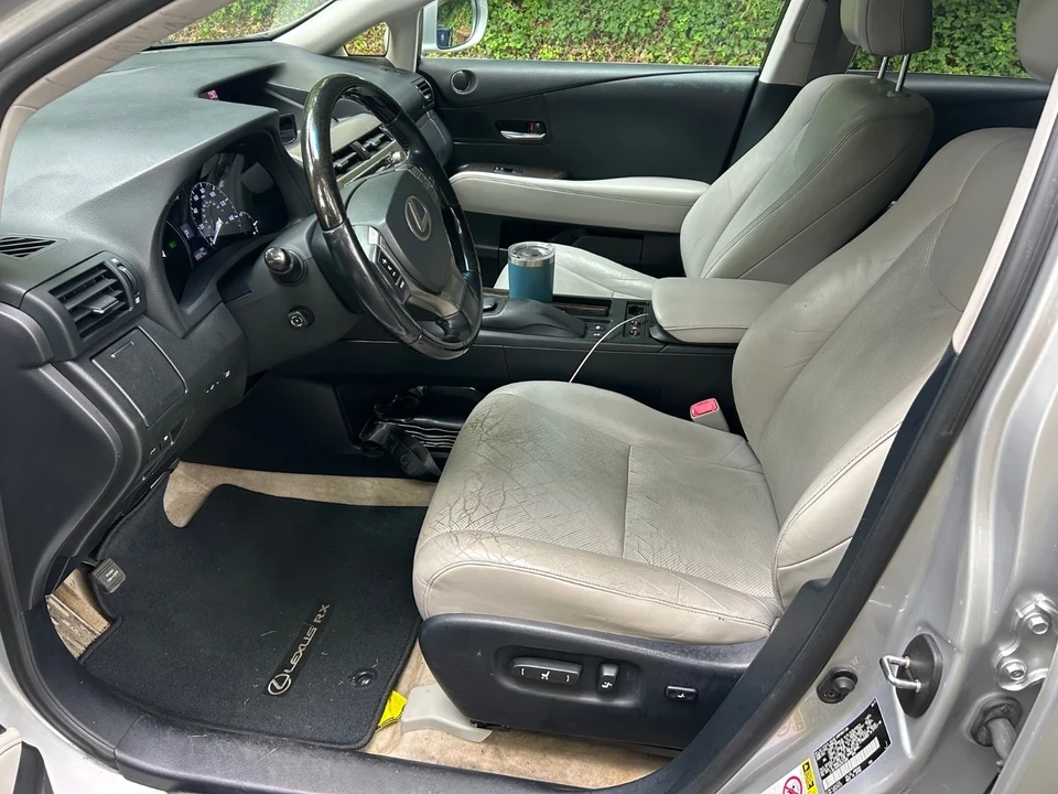 2013 Lexus RX 3rd Gen - Image 7 of 18