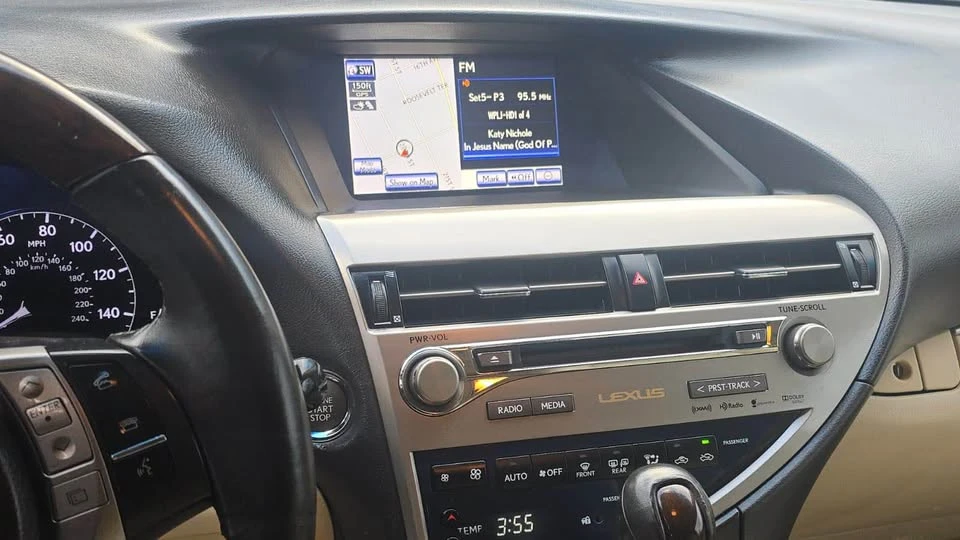 2013 Lexus RX 3rd Gen - Image 2 of 17