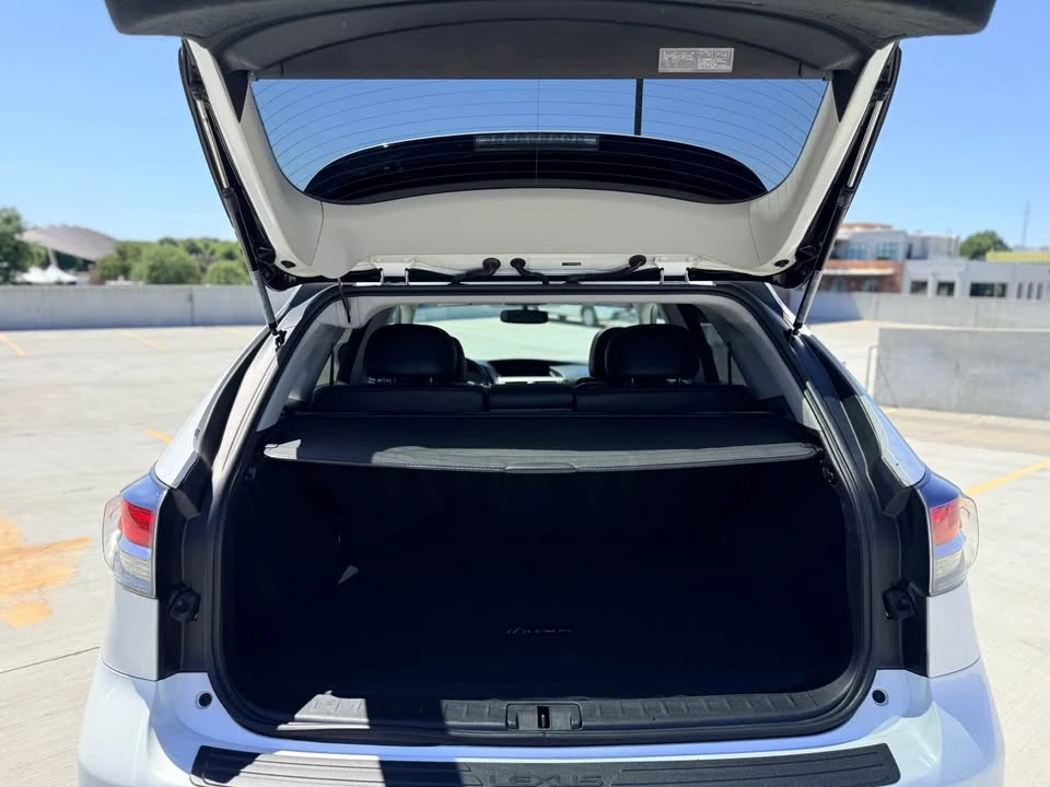 2013 Lexus RX 3rd Gen - Image 15 of 17