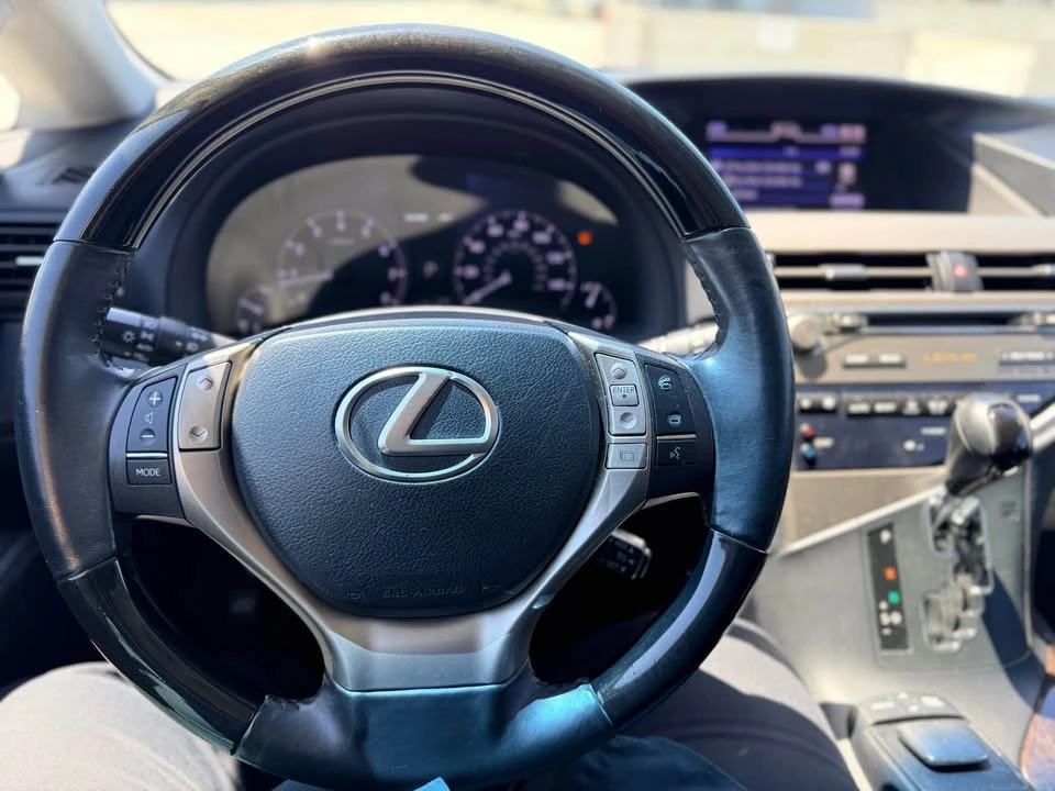 2013 Lexus RX 3rd Gen - Image 16 of 17