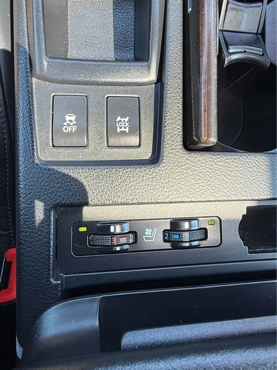 2013 Lexus RX 3rd Gen - Image 11 of 12