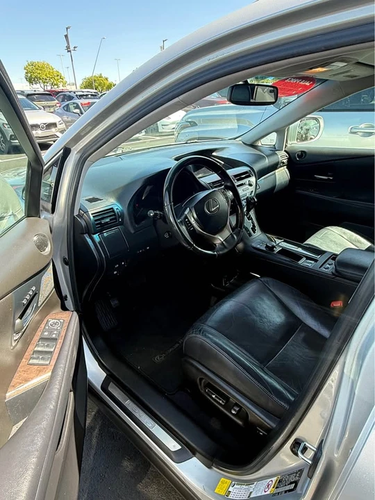 2013 Lexus RX 3rd Gen - Image 5 of 12