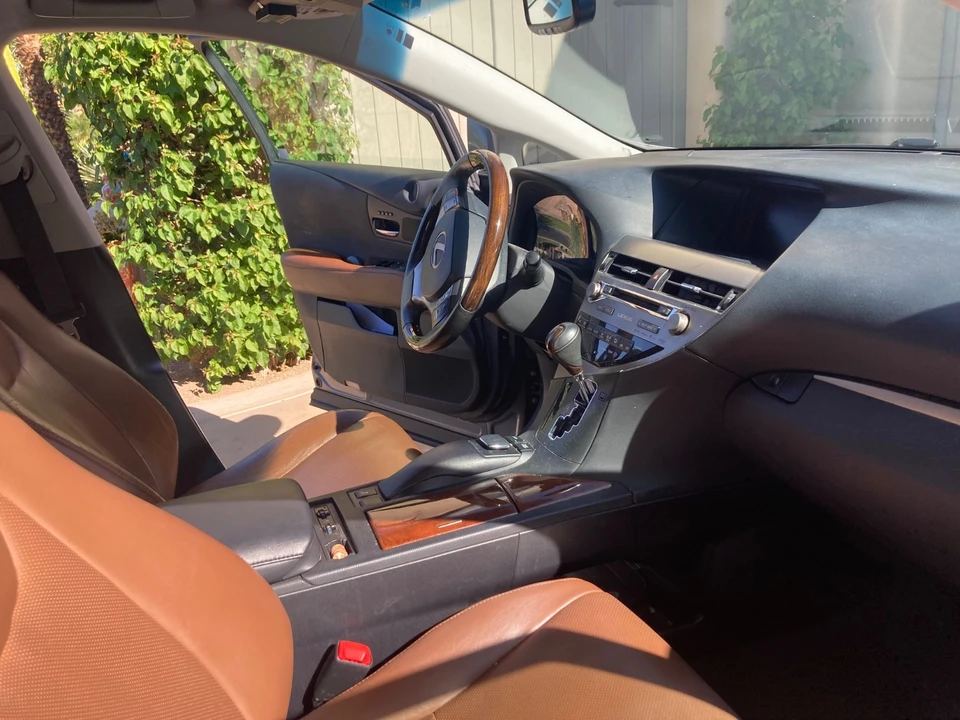 2013 Lexus RX 3rd Gen - Image 4 of 5
