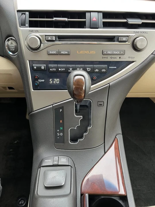 2013 Lexus RX 3rd Gen - Image 9 of 18