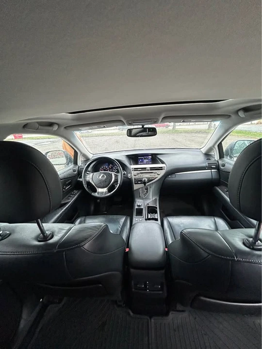 2013 Lexus RX 3rd Gen - Image 4 of 10