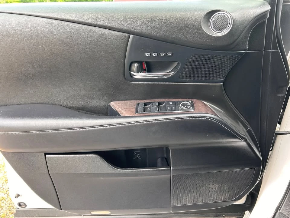2013 Lexus RX 3rd Gen - Image 18 of 19