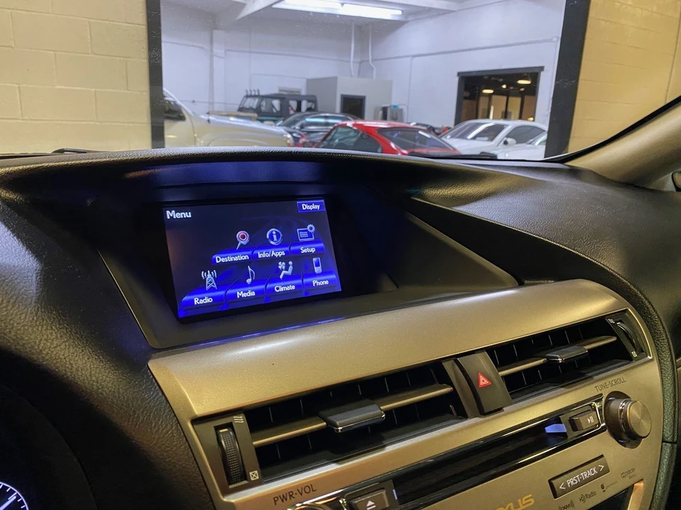 2013 Lexus RX 3rd Gen - Image 23 of 31
