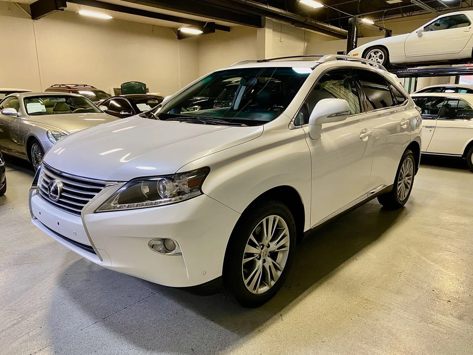 2013 Lexus RX 3rd Gen - Image 3 of 31