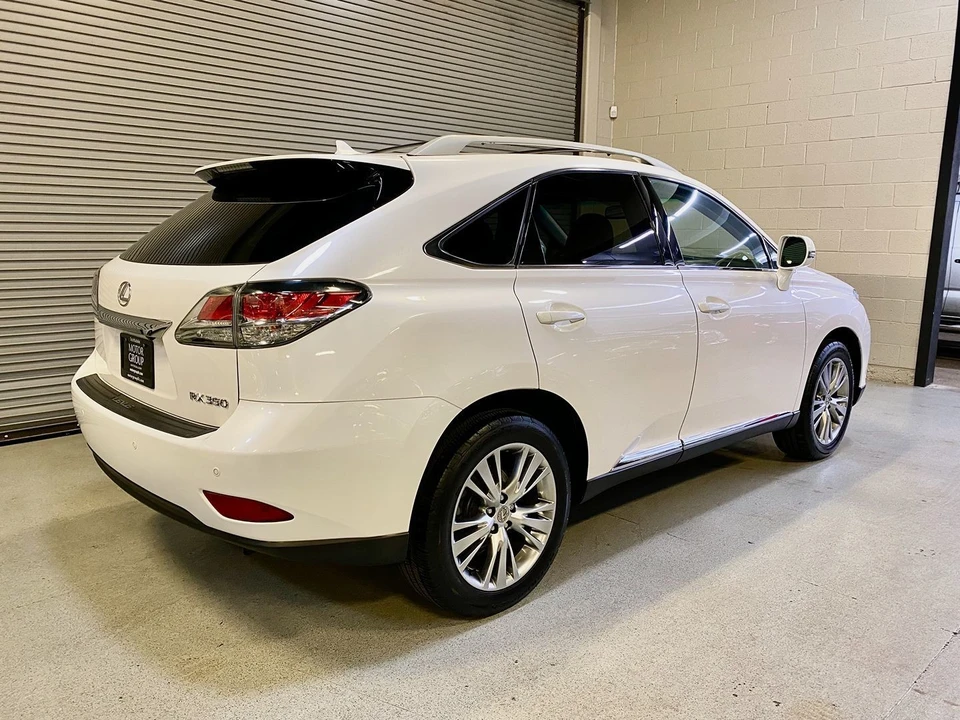 2013 Lexus RX 3rd Gen - Image 8 of 31