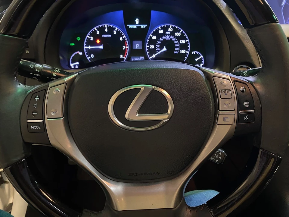 2013 Lexus RX 3rd Gen - Image 18 of 31