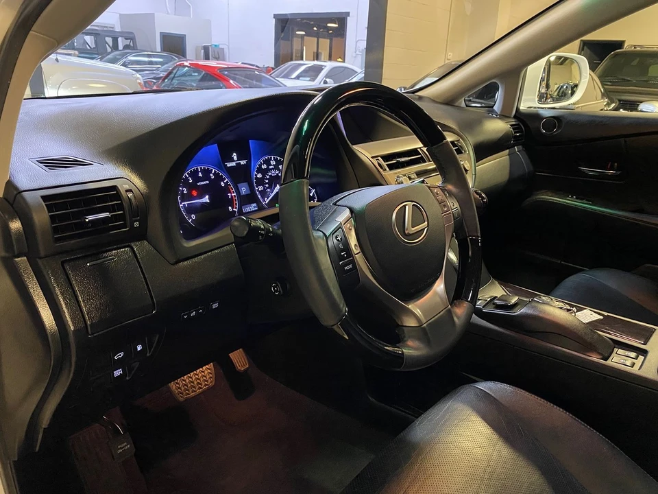 2013 Lexus RX 3rd Gen - Image 16 of 31