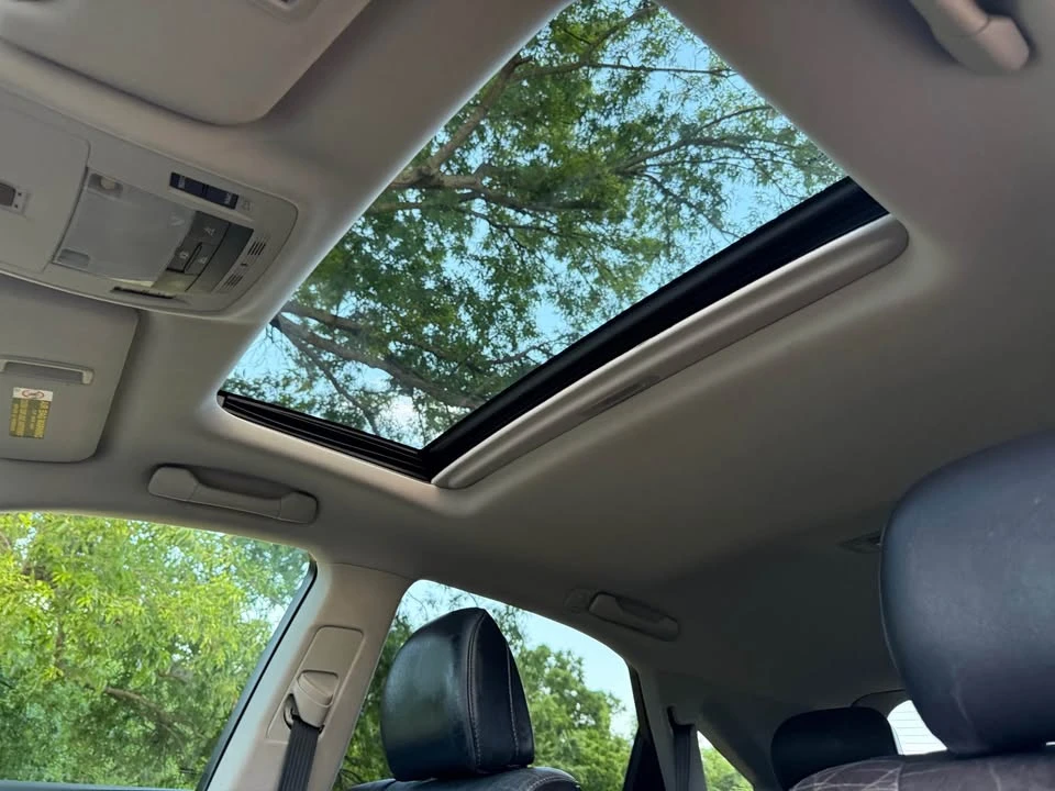 2013 Lexus RX 3rd Gen - Image 10 of 20