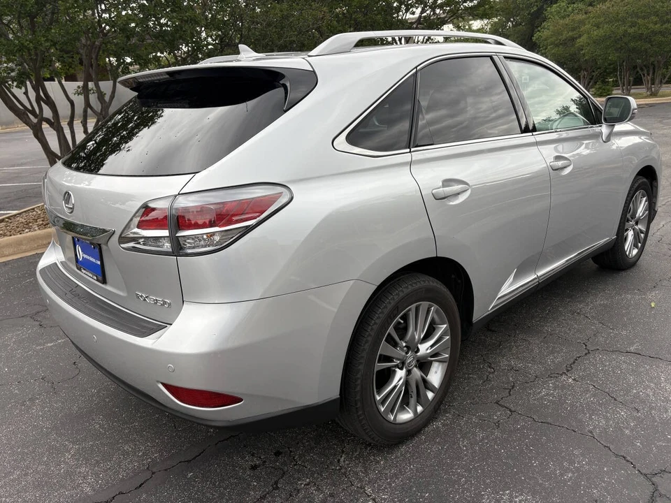 2013 Lexus RX 3rd Gen - Image 4 of 17
